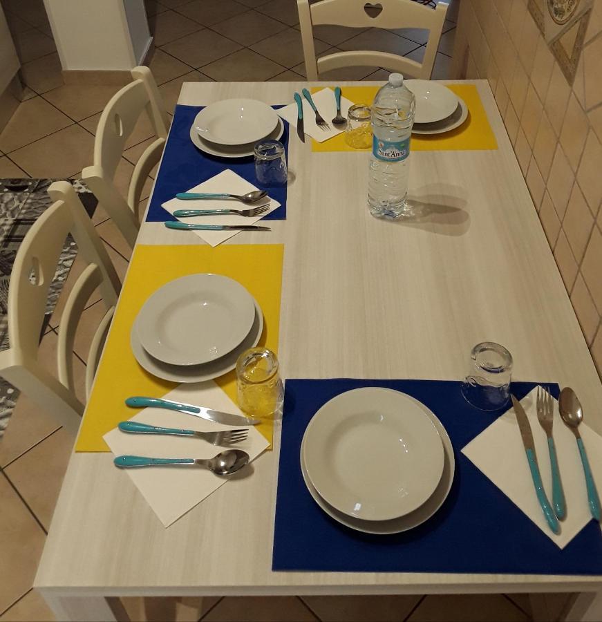 Casa Vacanze Gala Fiumicino Bagian luar foto