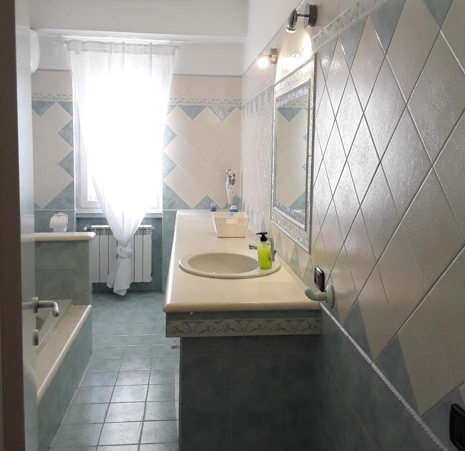 Casa Vacanze Gala Fiumicino Bagian luar foto